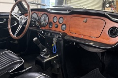 1965_TRIUMPH_TR4a_IRS-24-JPG